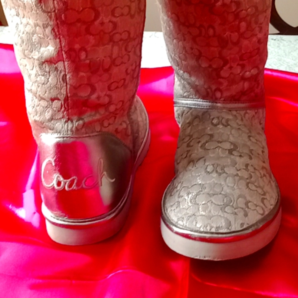 coach grey boots